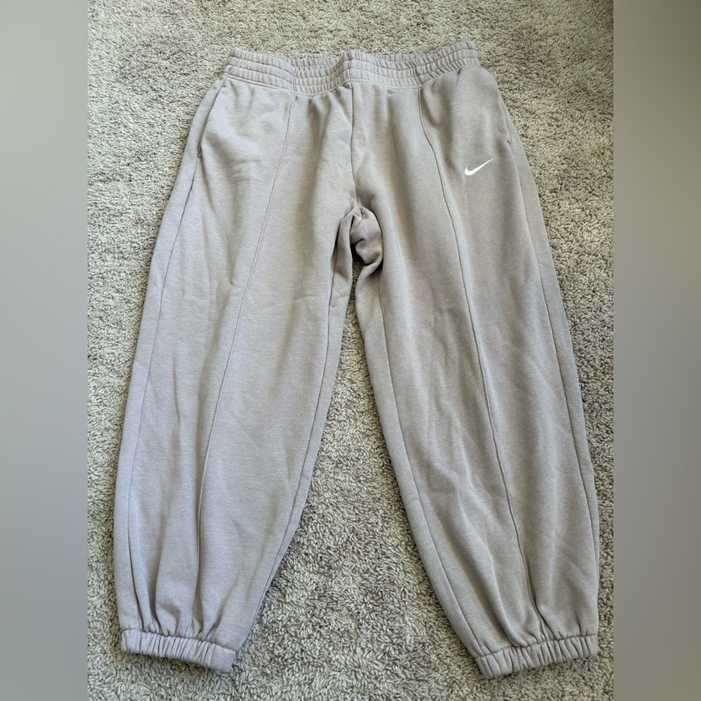 Nike Fleece Pants - Picture 2 of 4